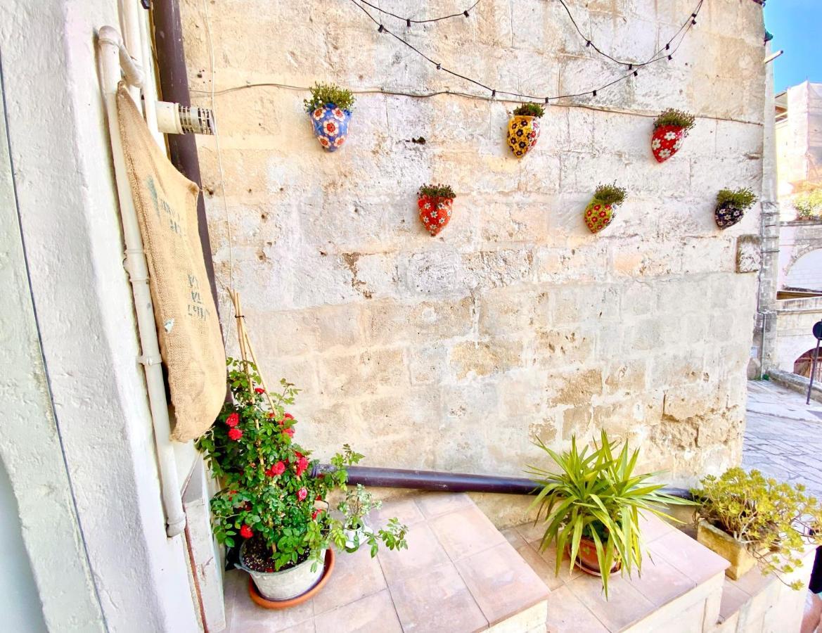 Il Sorriso Dei Sassi 2* Matera