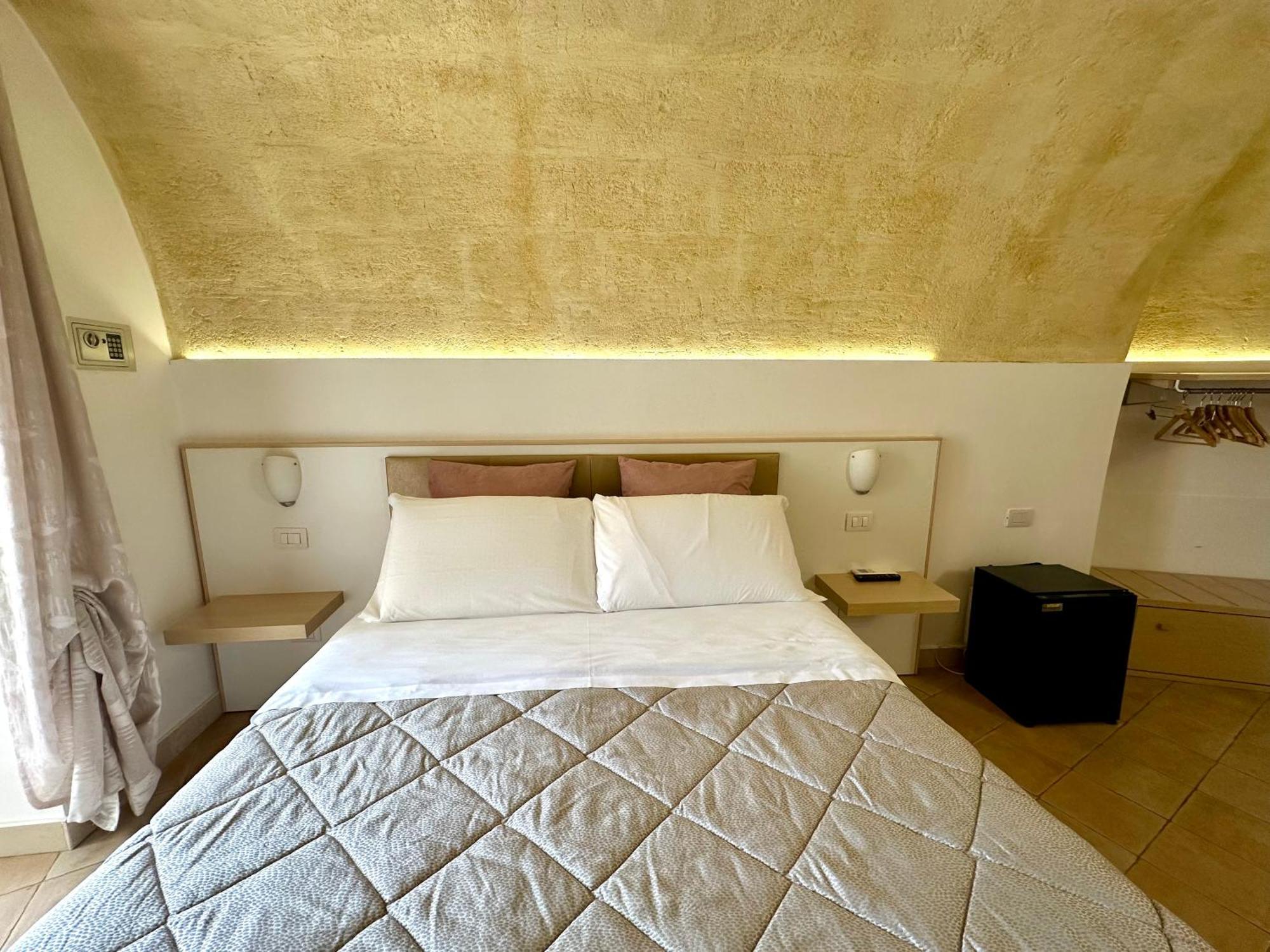 Il Sorriso Dei Sassi Guest house 2*