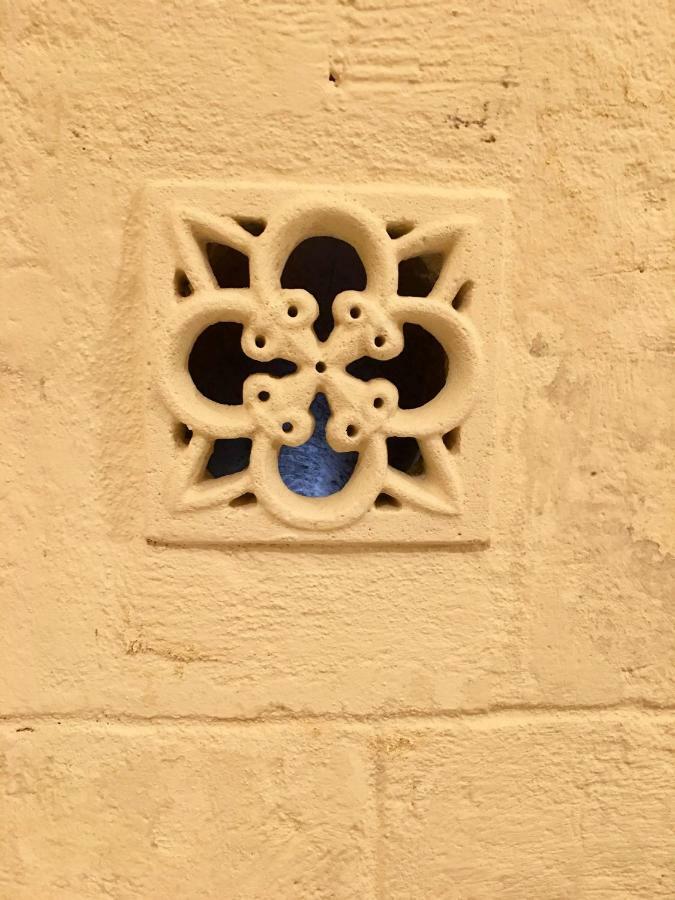 Il Sorriso Dei Sassi